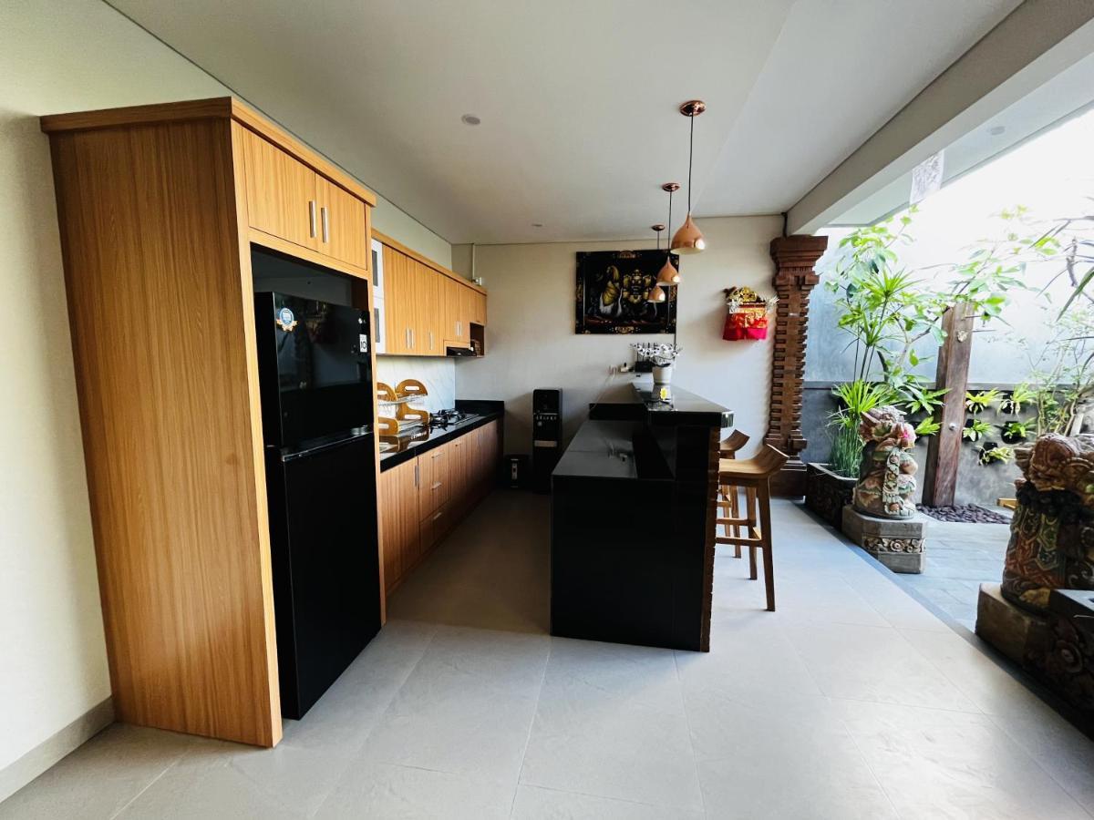 Cecillia Guesthouse Canggu Eksteriør bilde